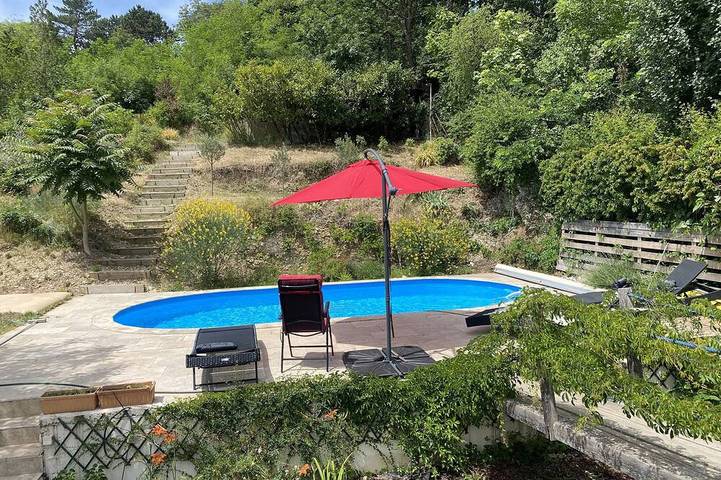 Maison de vacances pour 9 personnes, avec Terrasse et Jardin à Oullins