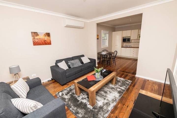 Holiday home for 4 people, with garden and balcony in Orange (NSW)