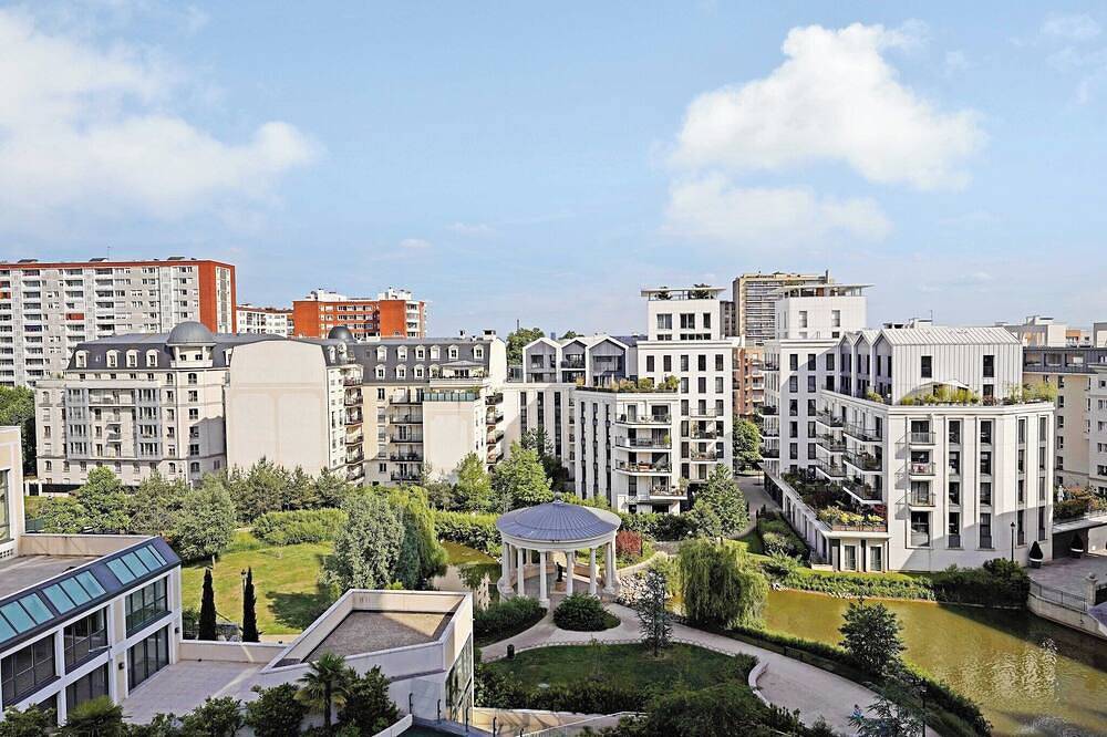 Appartement entier, Superbe 3Ch avec Terrasses – Puteaux La Défense in Puteaux, Hauts-de-Seine