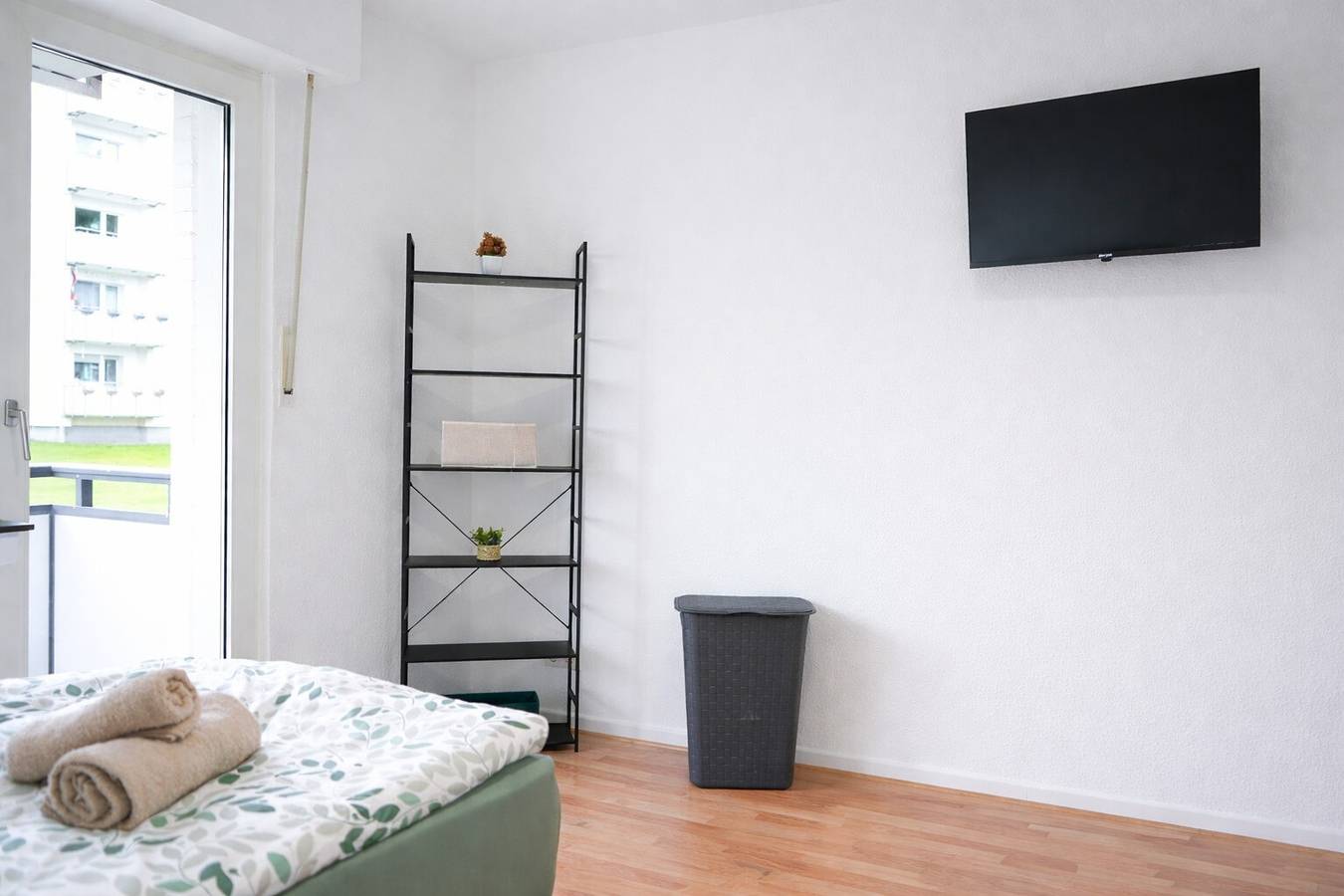 Apartamento entero, Westfield Centro, Moviepark, Rudolf Weber Arena, Karls Erlebnisdorf, parking, balcón, zona tranquila in Oberhausen, Región del Ruhr