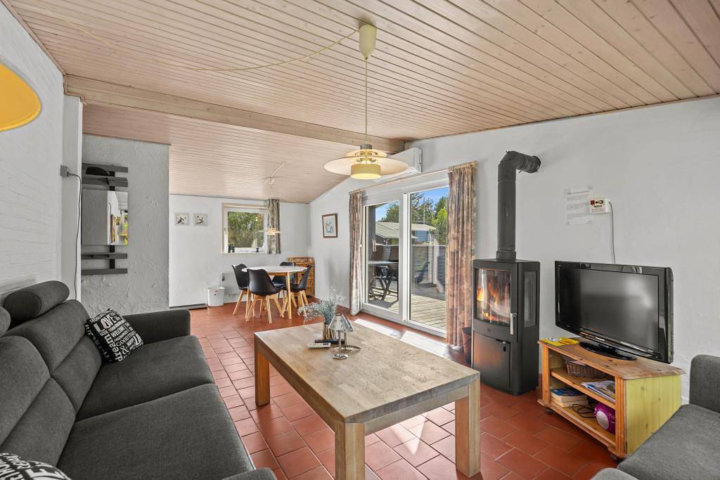 Fantastisch gelegenes Ferienhaus mit Außenstube in Lakolk, Rømø