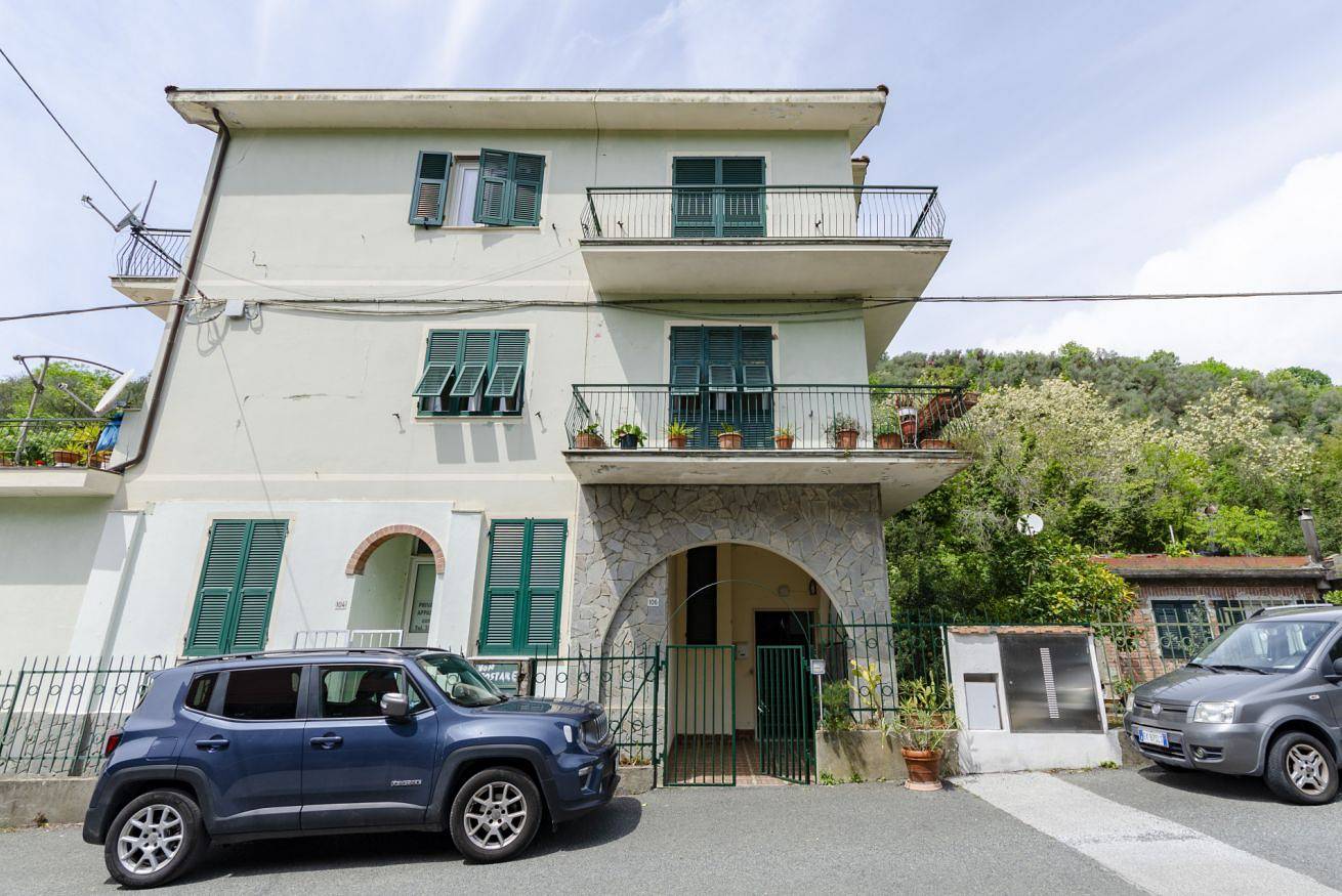 Ganze Wohnung, Ferienwohnung für 6 Personen mit Balkon/Terrasse in Moneglia, Riviera di Levante
