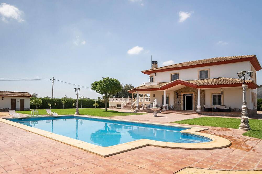 Hermosa casa en Córdoba con cocina in La Carlota, Provincia de Córdoba