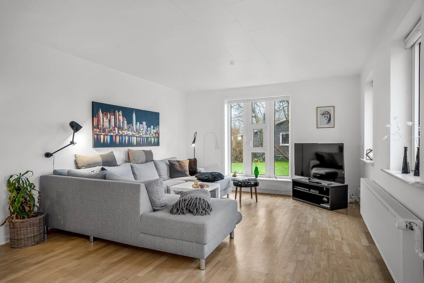 Holiday home with hot tub and space for 7 people. in Jegindø, Thyholm