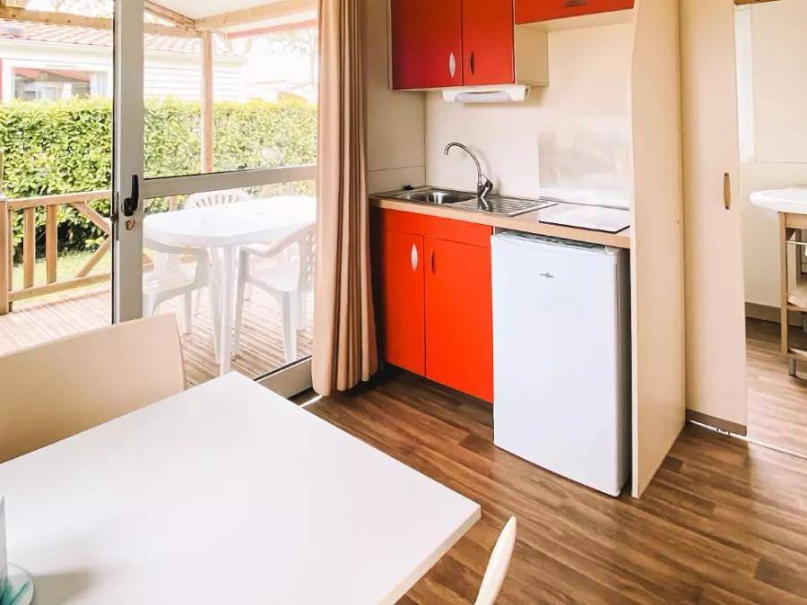 Camping Maeva Escapades de La Geres - Chalet 4 personnes - Nemo 20m² 4 personnes in Surgères, Région de Rochefort