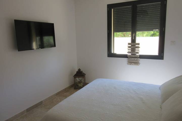 Location de vacances pour 6 personnes, avec Jardin à Maillane - 3