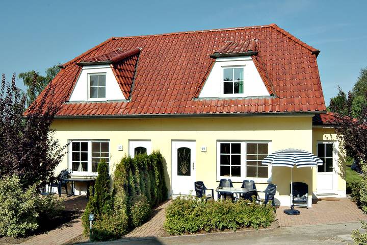 Ferienhaus für 2 Personen, mit Garten und Terrasse, mit Haustier in Zingst