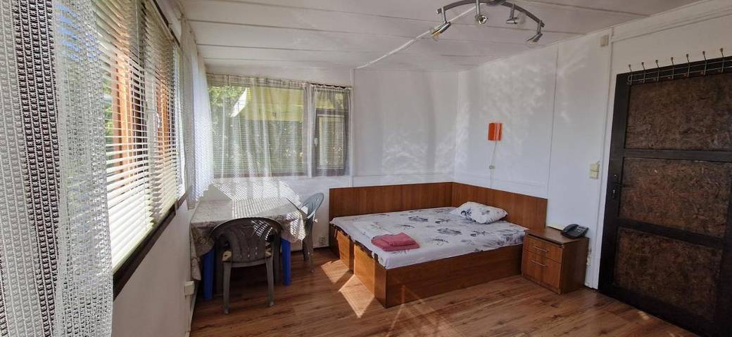 Location de vacances pour 3 personnes, avec jardin et jacuzzi ainsi que piscine et sauna à Varna (Bulgarie) - 3