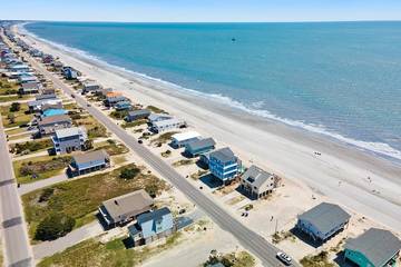 Vacation House for 8 Guests in Oak Island (NC), Brunswick County, Picture 3