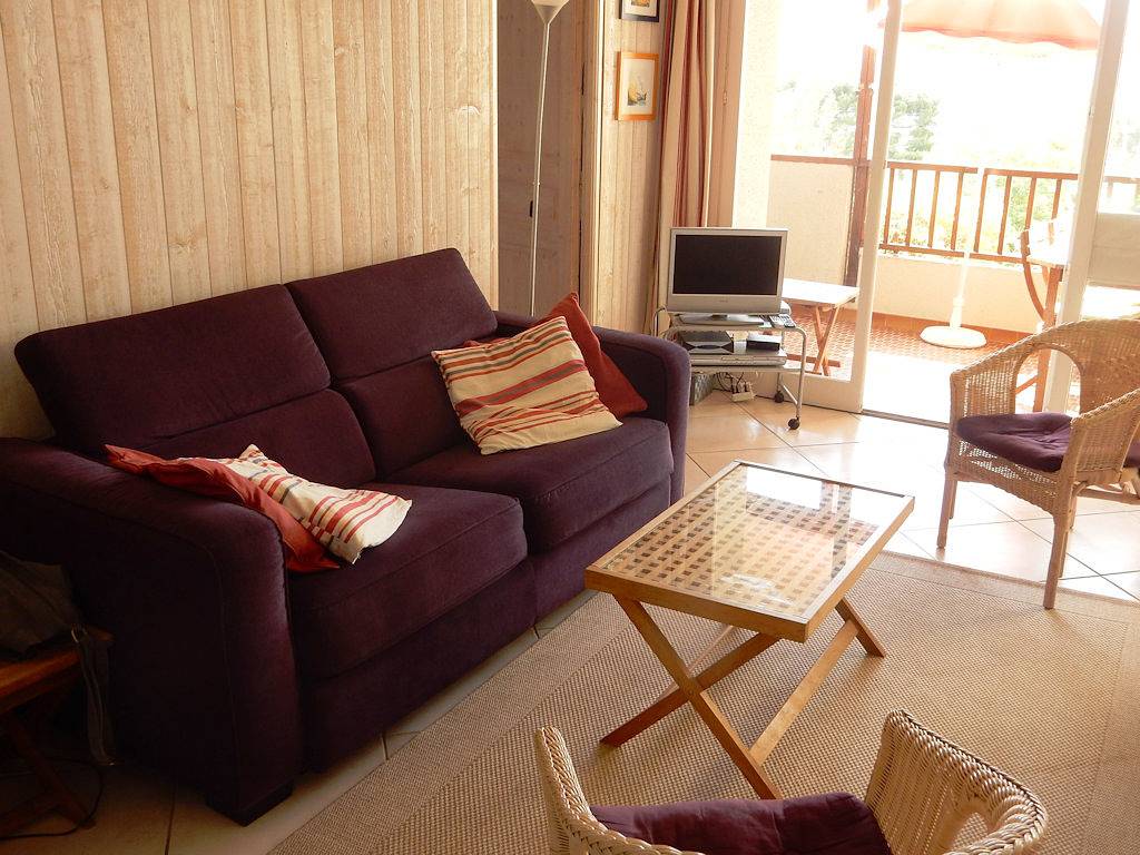 Appartement entier, Appartement Terres Marines à Cassis, vue mer et Cap Canaille in Cassis, Parc national des Calanques