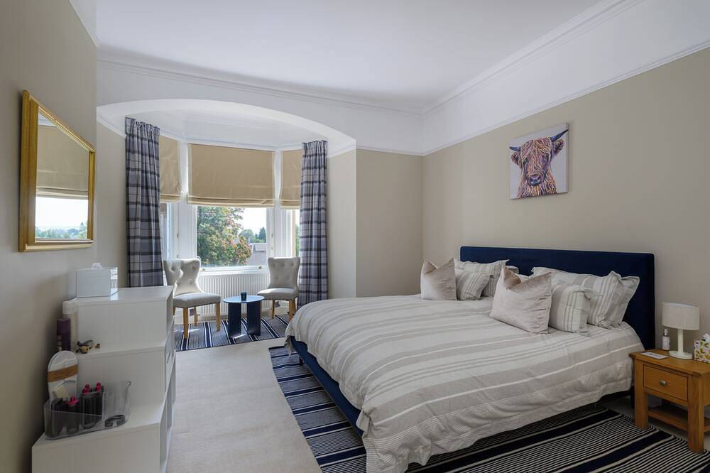 Drumnacree House | Rural Perthshire Retreat with Golf Links | Pet Friendly in Perthshire