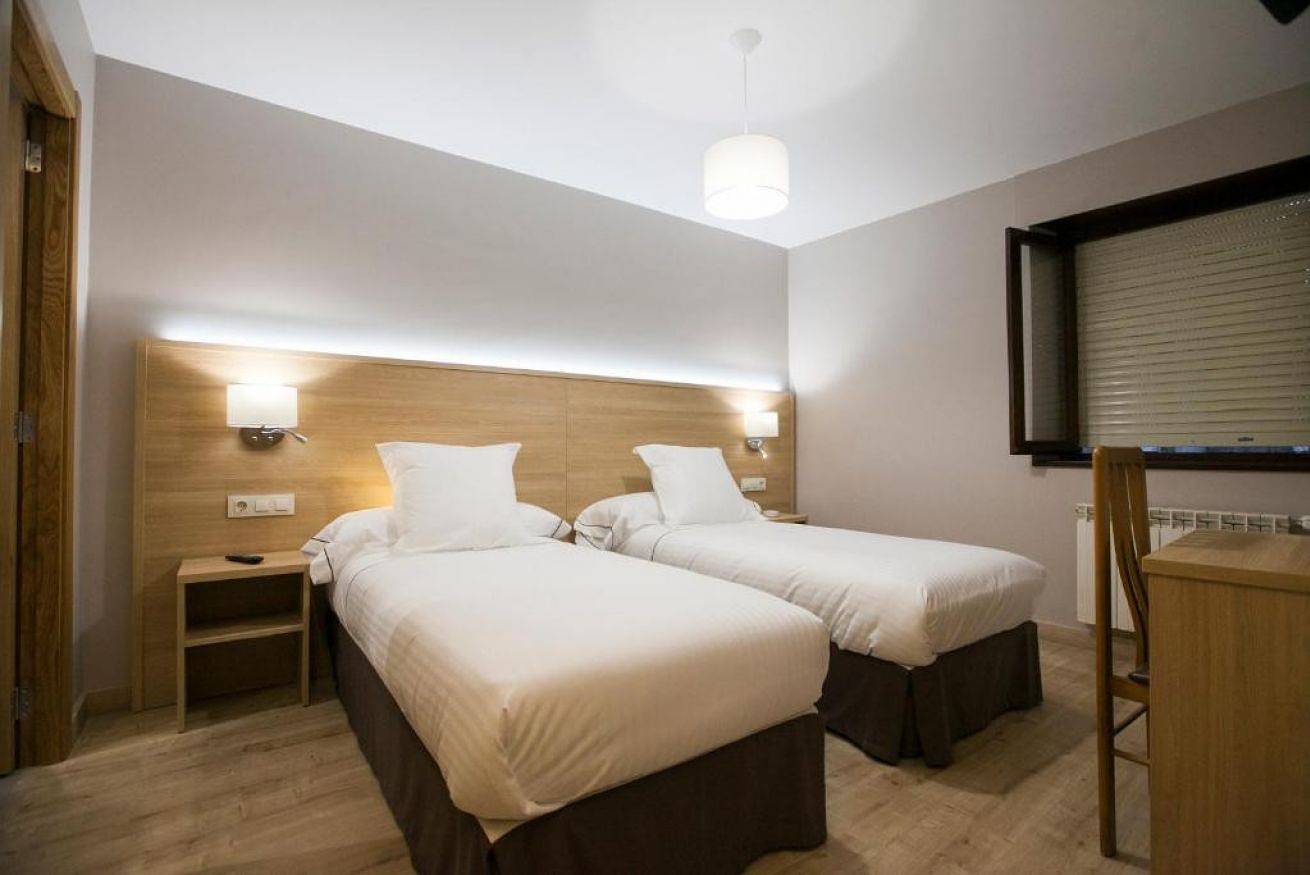 Apartamento entero, Hotel Meve - Habitación Twin in Somo, Ribamontán al Mar