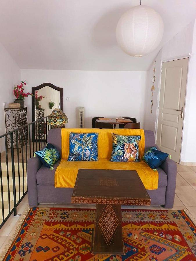 Appartement entier, Lalcove dapsara in Puget-Ville, Côte méditerranéenne (France)