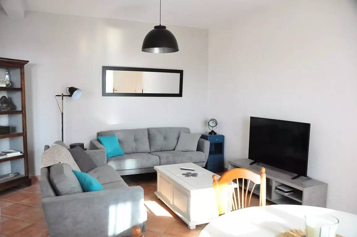 Ganze Wohnung, Große Wohnung T3 Meerblick, 40 Meter vom Strand in Narbonne Plage, Narbonne