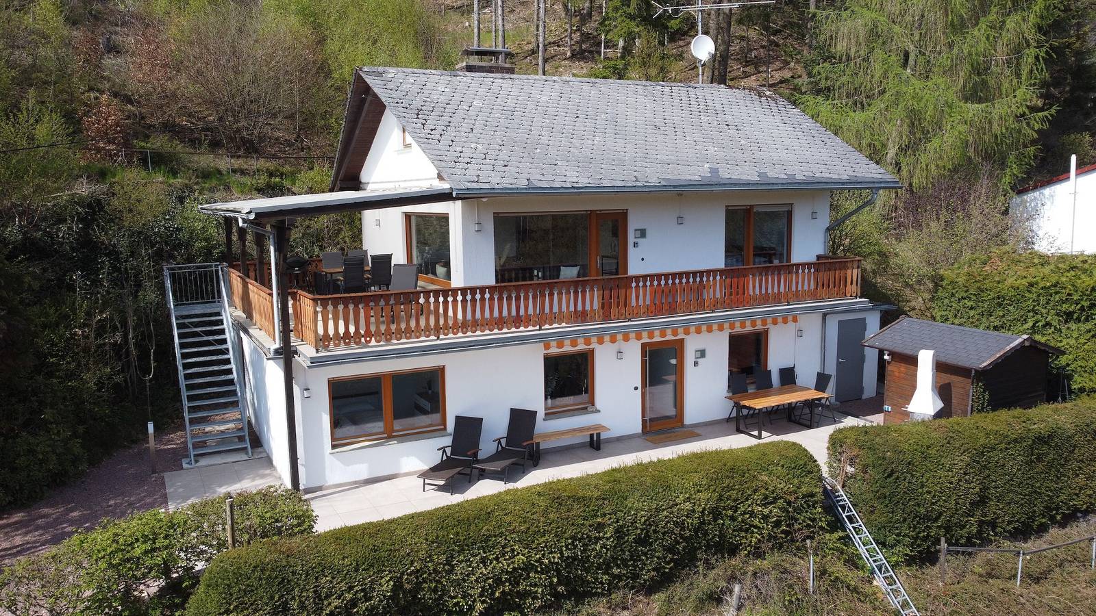 Appartement entier, Appartement "Grete" avec vue sur les montagnes, terrasse privée et Wi-Fi in Diemelsee, Upland