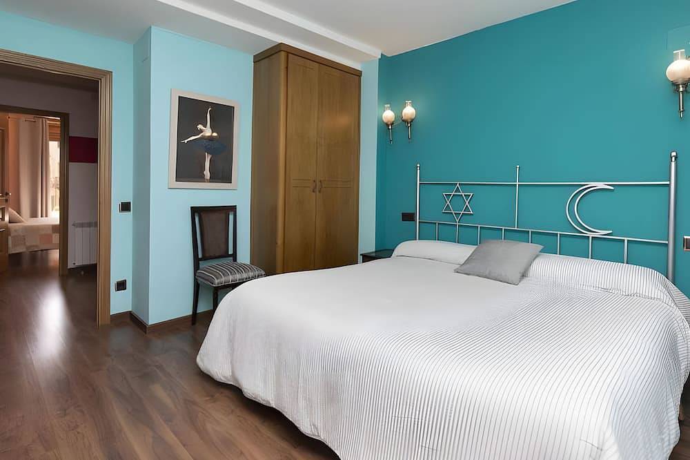 Apartamento entero, Apartamento 'Apartamento Rica' con terraza privada, Wi-Fi y aire acondicionado in Daroca, Provincia de Zaragoza