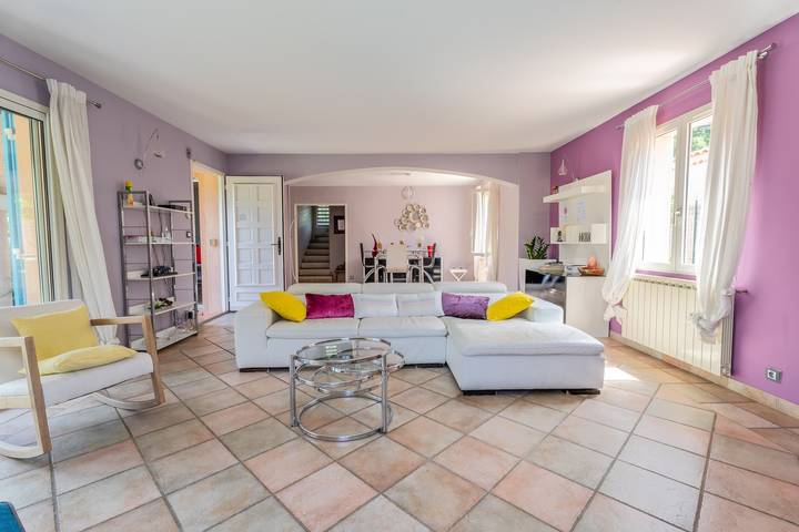 Ferienhaus für 6 Personen, mit Garten und Terrasse sowie Pool in Calanques - 3