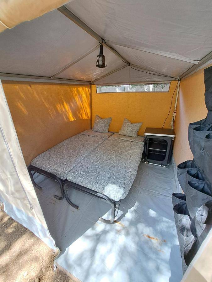 Camping für 2 Personen, mit Terrasse, mit Haustier auf Elba - 4