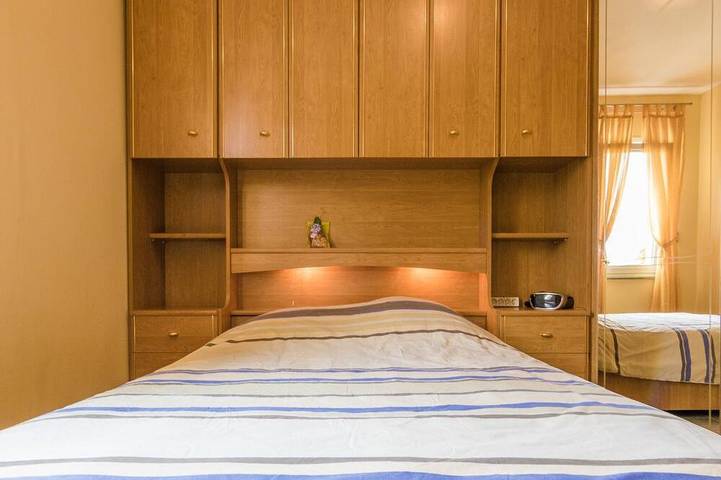 Location de vacances pour 4 personnes, avec piscine ainsi que jardin et terrasse à Saint-Nexans - 4