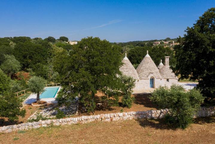 Trullo per 2 persone, con piscina e giardino, con animali domestici a Monopoli