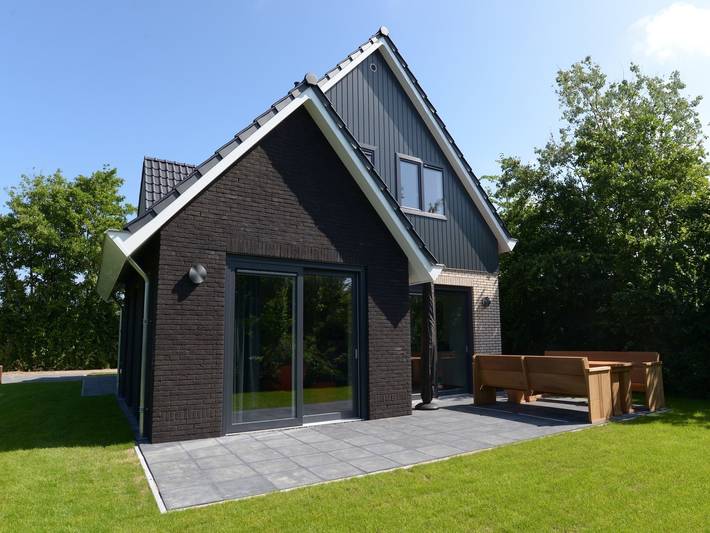 Villa voor 8 personen, met tuin in De Koog