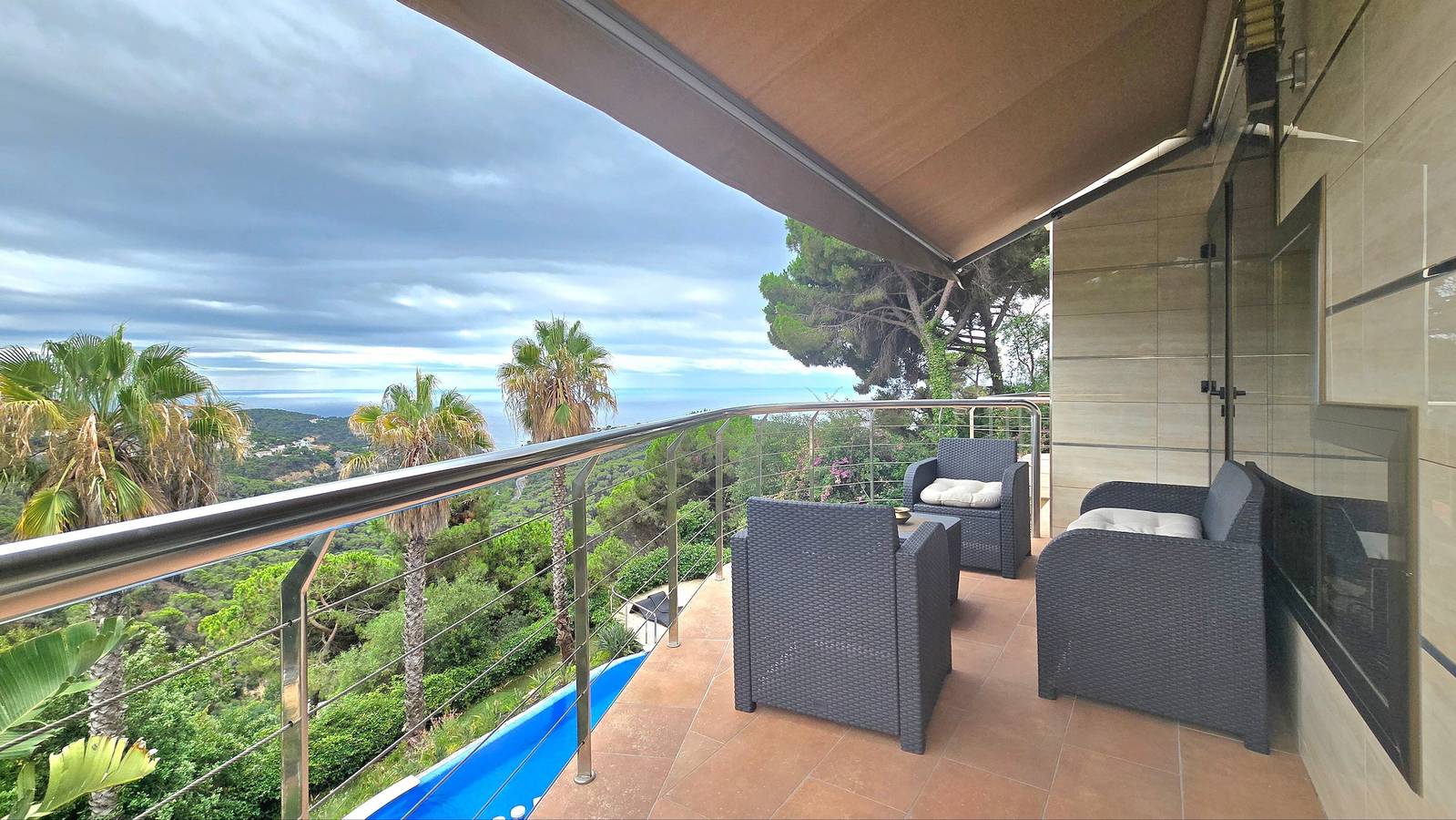Luxury Sea View Villa Brava with Pool, Jacuzzi & Sauna in Lloret de Mar, Costa Brava