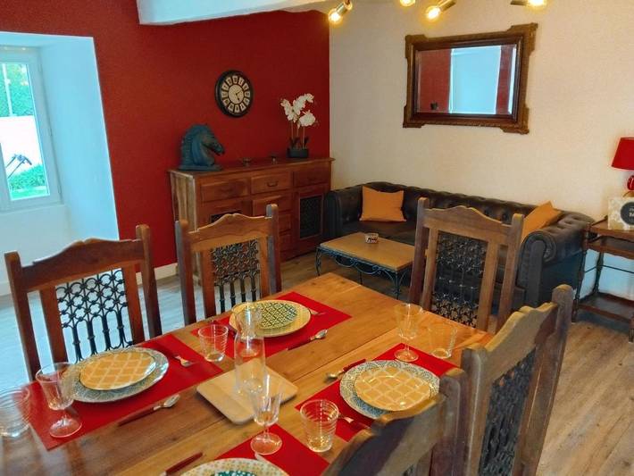 Location de vacances pour 4 personnes, avec jardin à Pleumartin