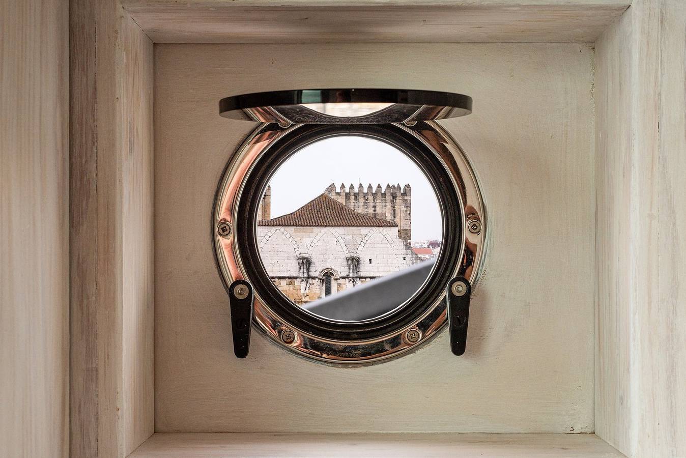 Ganze Wohnung, Ferienwohnung für 2 Personen mit Terrasse in Sé, Santa Maria Maior