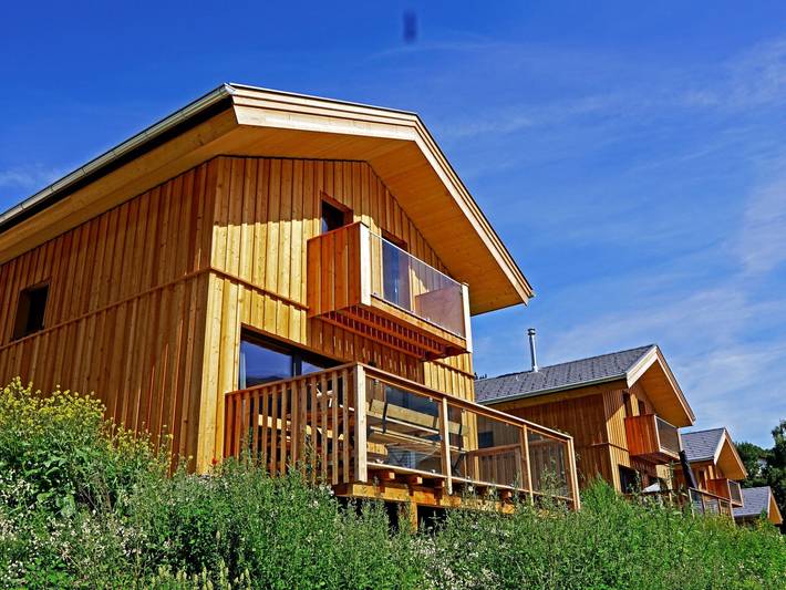 Chalet für 10 Personen, mit Balkon und Terrasse sowie Garten und Sauna in Steinach am Brenner
