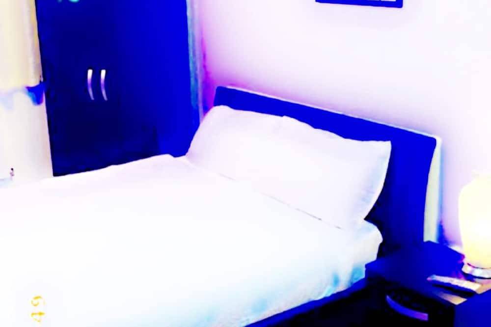 By the seaside in Greenwich, London