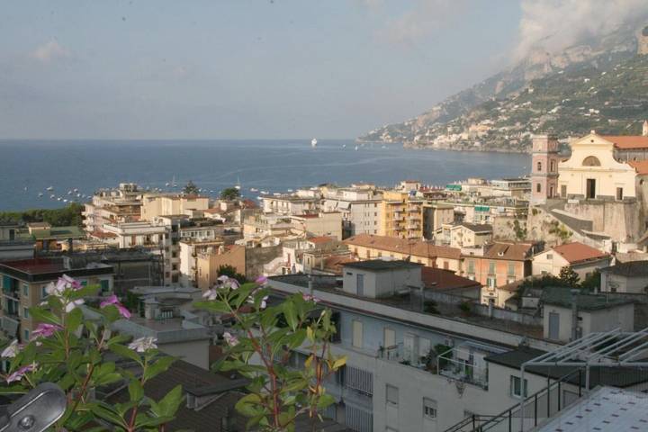 B&b per 6 persone, con Balcone e Terrazza nonché Giardino e Panorama a Maiori