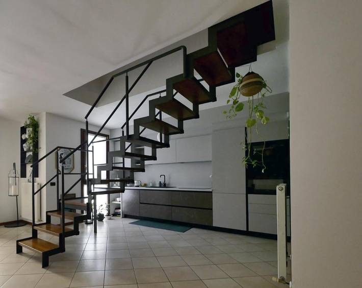 Appartamento per 7 persone, con Balcone e Terrazza nonché Panorama a Piacenza