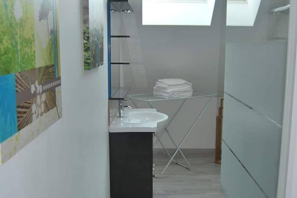 Appartement entier, Comme chez soi, Émilie & Dominique in Givet (homonymie), Parc naturel régional des Ardennes