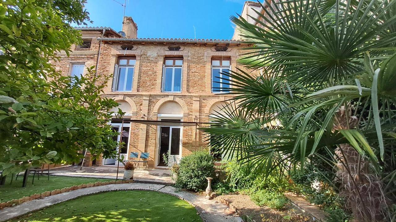 Le Gîte de la Halle "3 étoiles" in Beaumont-de-Lomagne, Tarn-et-Garonne