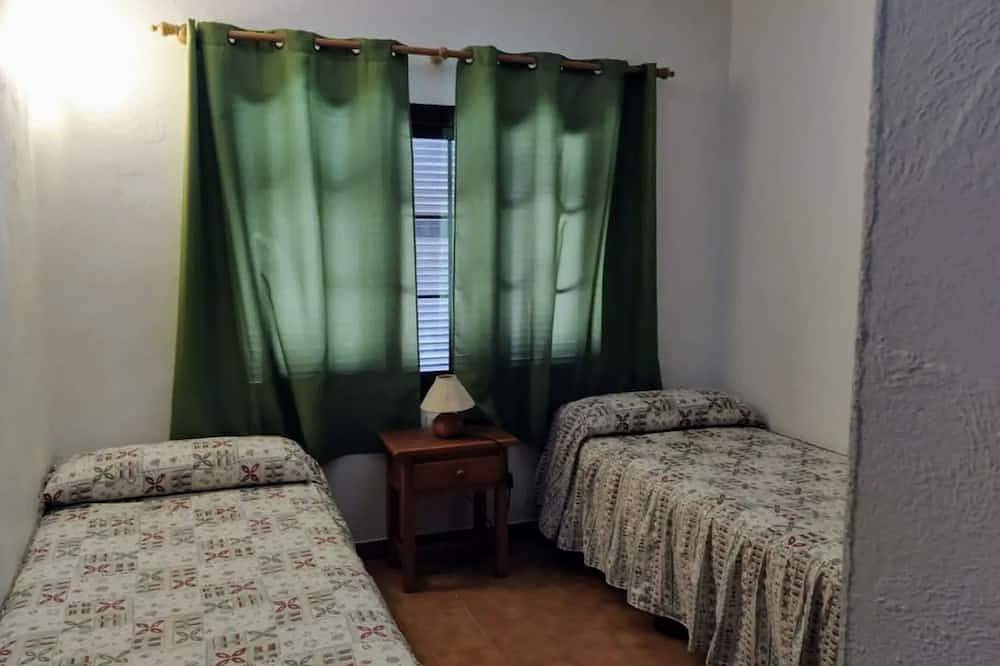 Apartamento entero, Es Vents: Apartamento a pocos metros de la playa in Son Parc, Es Mercadal