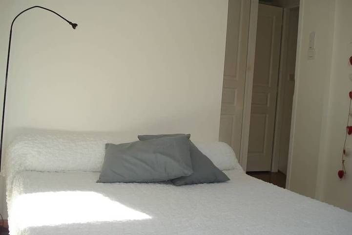 Location de vacances pour 6 personnes, avec piscine et balcon à Orlu - 3