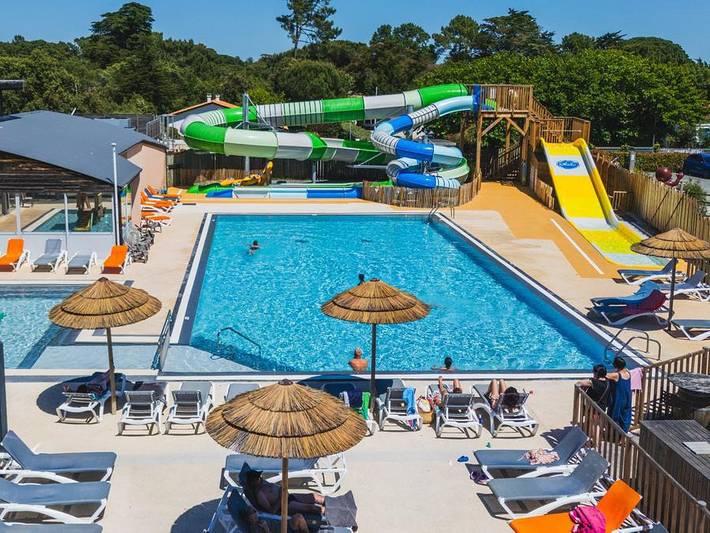 Camping für 6 Personen, mit Kinderpool und Sauna auf Île d'Oléron