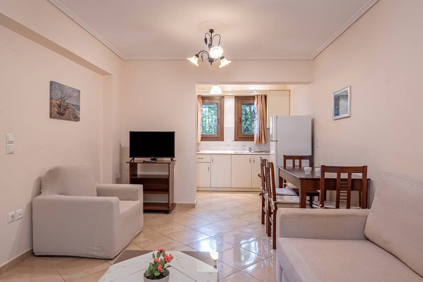Hel lägenhet, Ground Floor Apartment with Wi-Fi and Air Conditioning in Sývota, Thesprotia region