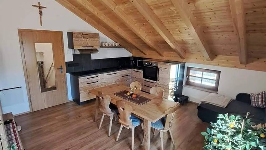 Ferienwohnung für 4 Personen in Unterammergau