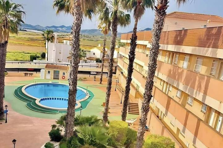 Gîte pour 4 personnes, avec Balcon et Piscine dans Los Nietos