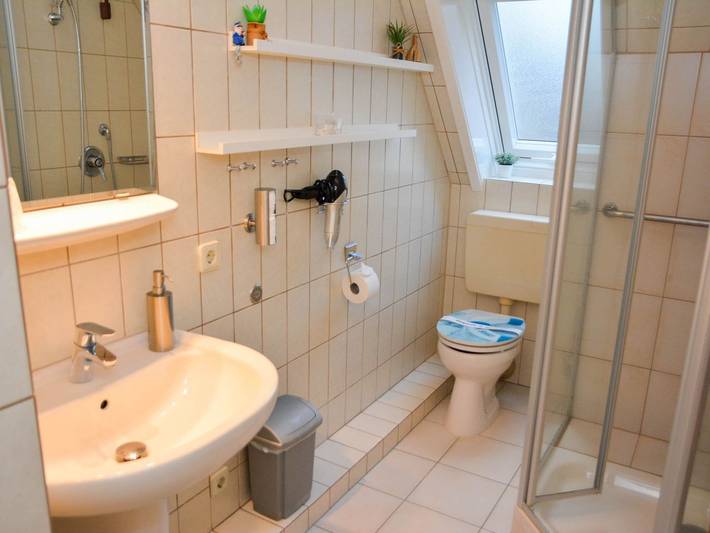 Ganze Wohnung, Ferienwohnung mit Balkon im Zentrum von Büsum in Hafen Büsum, Büsum