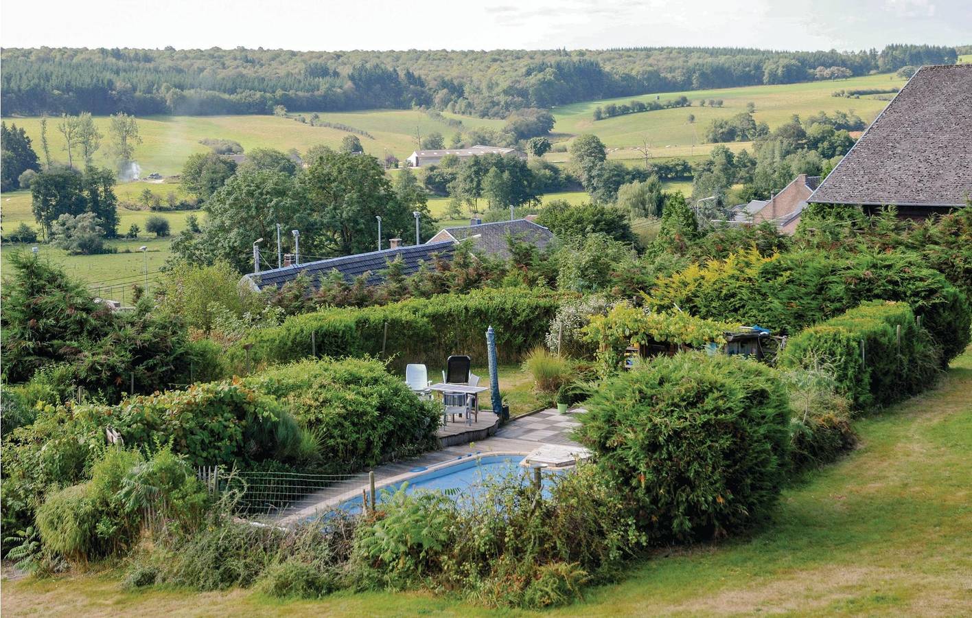Ferienhaus für 10 Personen mit Terrasse in Somme-Leuze, Region Namur