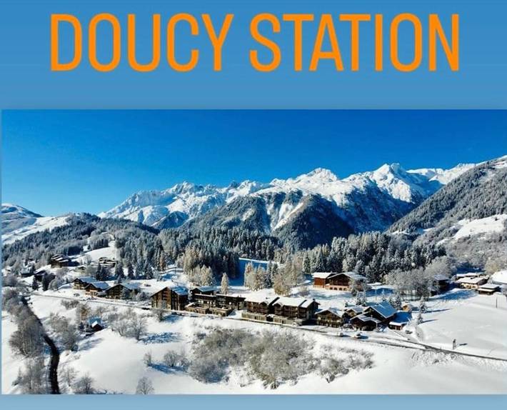 Gîte pour 8 personnes, avec Balcon ainsi que Terrasse et Vue dans Office de Tourisme de Doucy Combelouvière