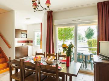 Appartement De Vacances pour 8 Personnes dans Lac de Pombonne, Bergerac, Photo 4
