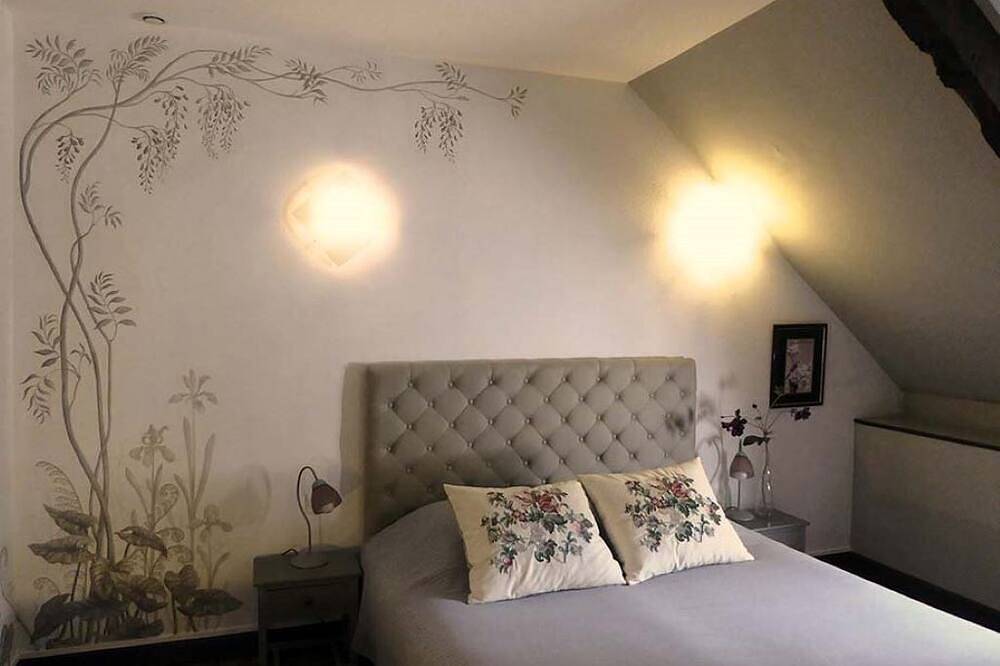 \"La Glycine\" vacation home in Brittany, close to the sea with a German-speaking family in Plouër-sur-Rance, Región de Dinan