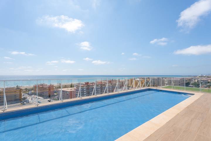 Ganze Wohnung, Apartment 'Lopimar Playa Canet' mit privater Terrasse, Wlan und Klimaanlage in Canet d'En Berenguer, Costa de Valencia