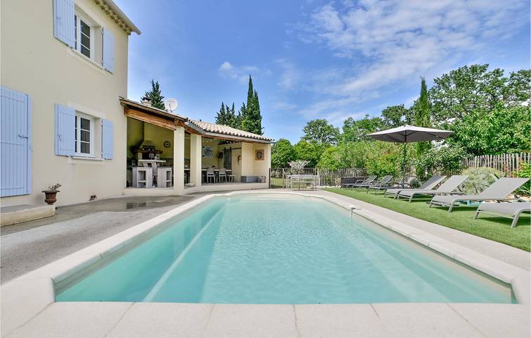 Appartement de luxe avec piscine et parking, près de Saint-Paulet-de-Caisson et de l'Ardèche in Saint-Paulet-de-Caisson, Région de Nîmes