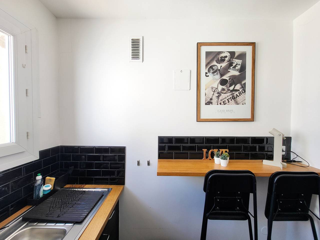 Appartement entier, Appartement moderne rénové - Face mer - Terrasse - Wifi gratuit in Les Sables-d'Olonne, Vendée