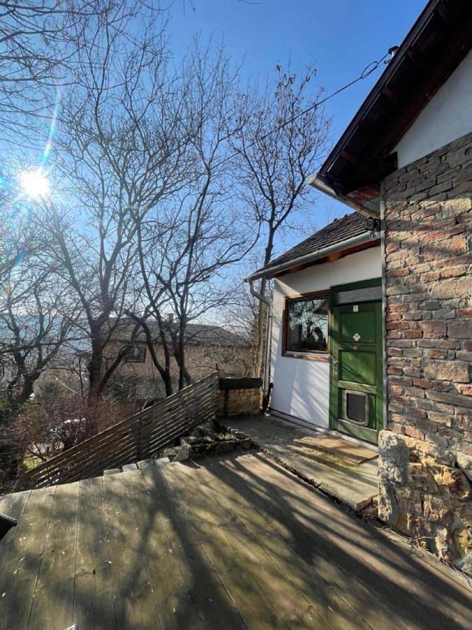 Vakantiehuis voor 4 personen, met tuin en uitzicht in Boedapest