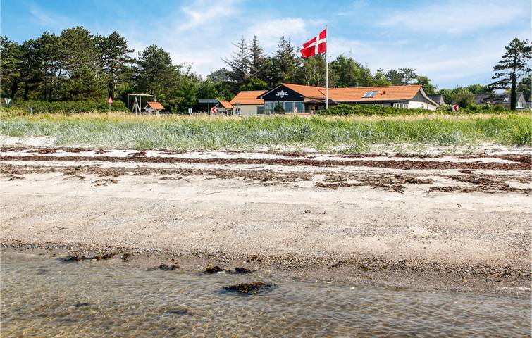 Ferienhaus für 24 Personen, mit Whirlpool und Sauna sowie Terrasse, mit Haustier